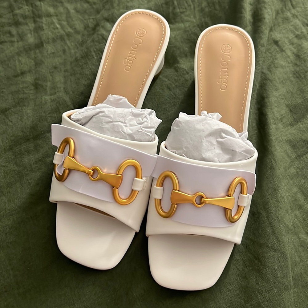 Amazon Brand White Kitten Heels